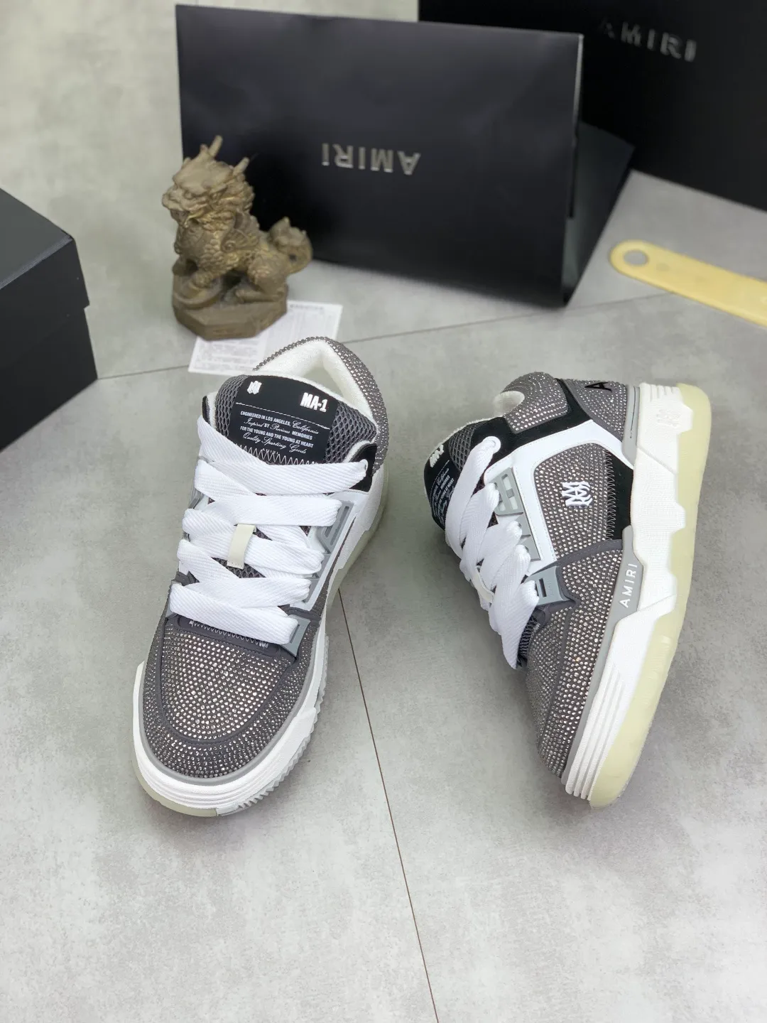 Men's men's shoes 💰P760 New [Amiri] hot diamond series Amiri - high-end quality original order casual shoes for couples 🧑‍🤝‍🧑 - Upper: 🔝Nappa calfskin, suede cowhide, canvas body hot work - Lining: brand mesh canvas cloth - Outsole: ultra-light tpu·rubber; multi-color molded outsole -Ultra-high quality control and exquisite workmanship: highlighted (high-end, extravagance, and class) -Size: Female 35-40 (41 customized) Male 38-45 (46 customized)